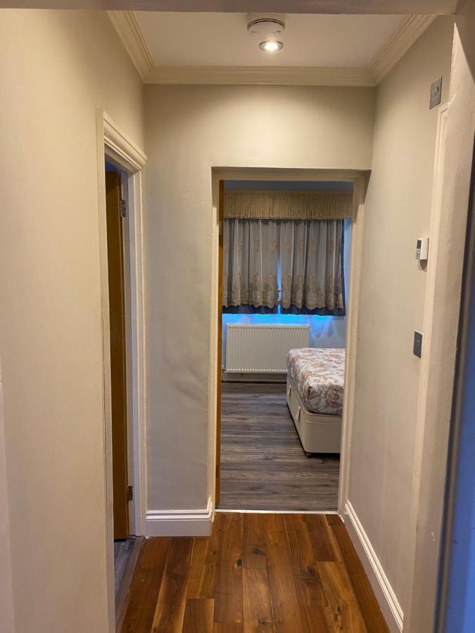 Ruislip Guest House Εξωτερικό φωτογραφία
