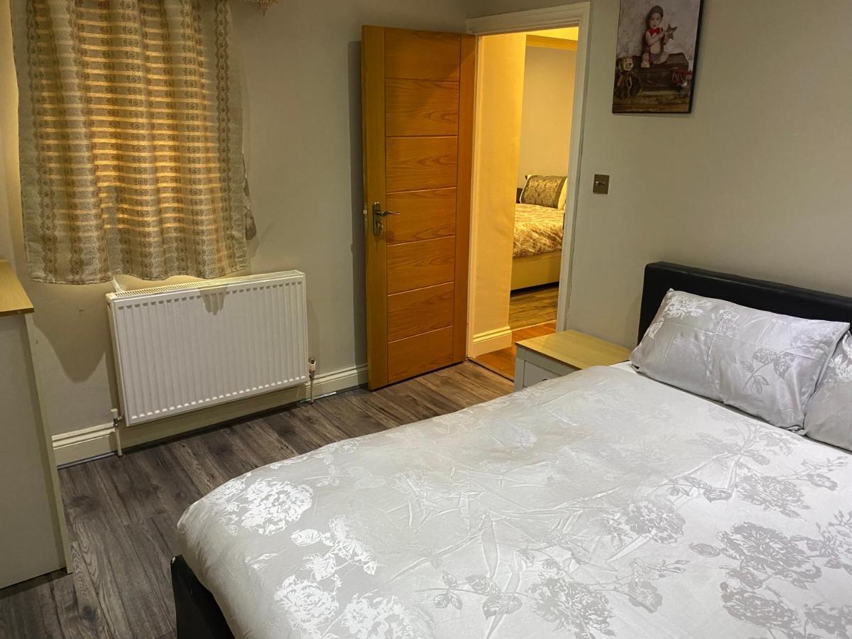 Ruislip Guest House Εξωτερικό φωτογραφία
