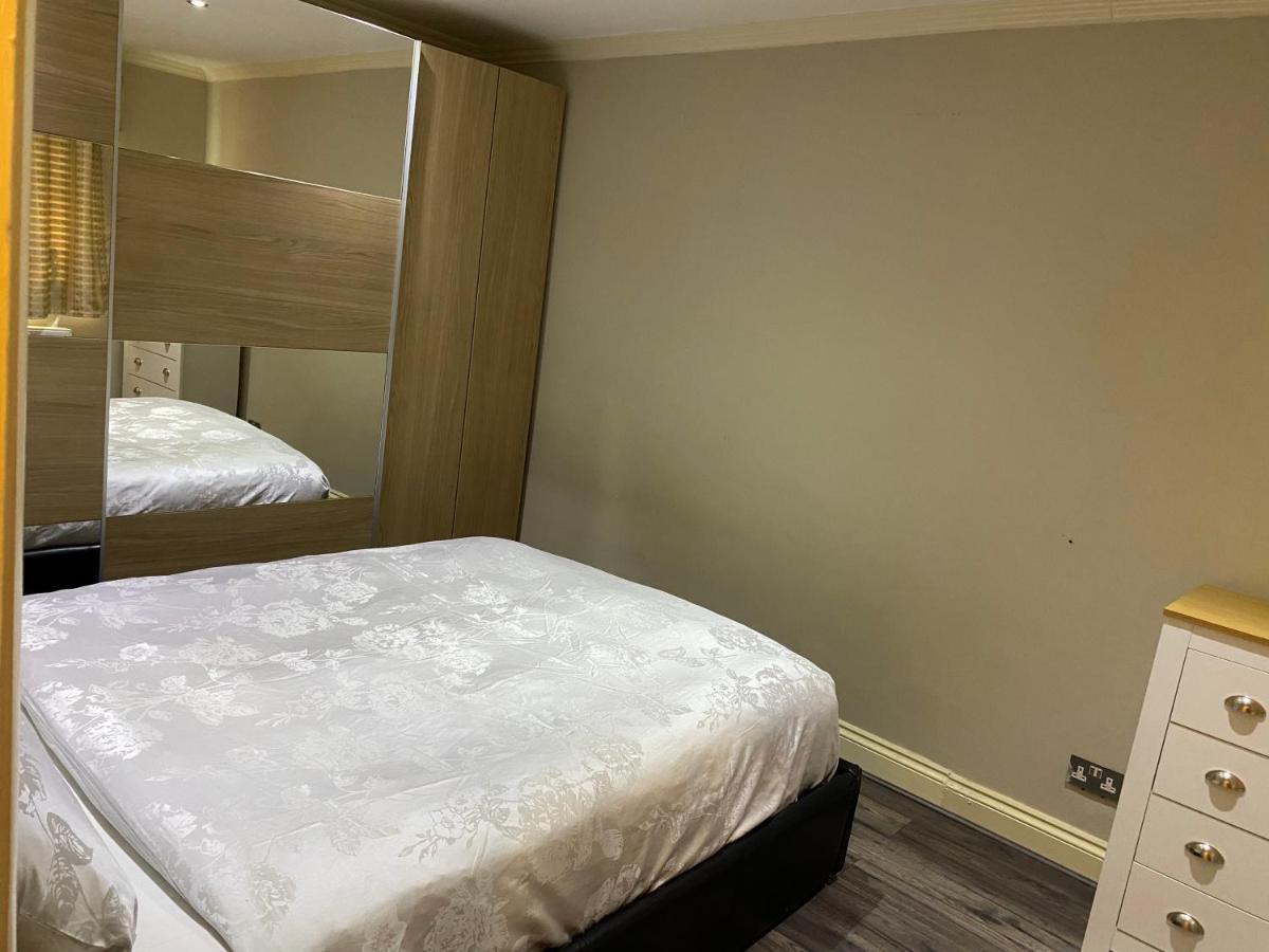 Ruislip Guest House Εξωτερικό φωτογραφία