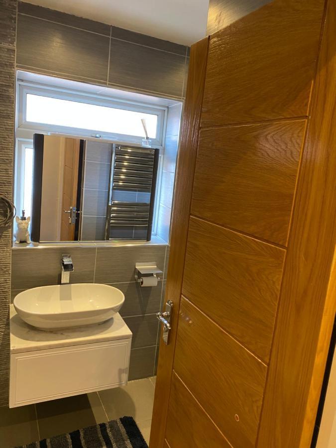 Ruislip Guest House Εξωτερικό φωτογραφία